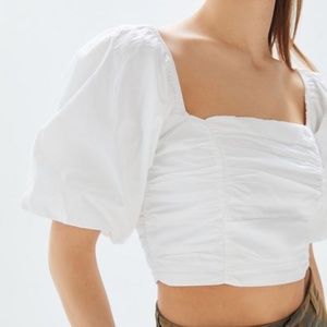 URBAN OUTFITTERS Sabrina Ruched Top w Puff Sleeves
